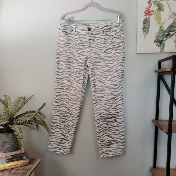 Chico's Women's Gray/white Zebra Animal Print Denim Pants Size 0 - Picture 1 of 6